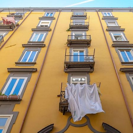Bartolomeo 61 Apartment Napoli Bagian luar foto