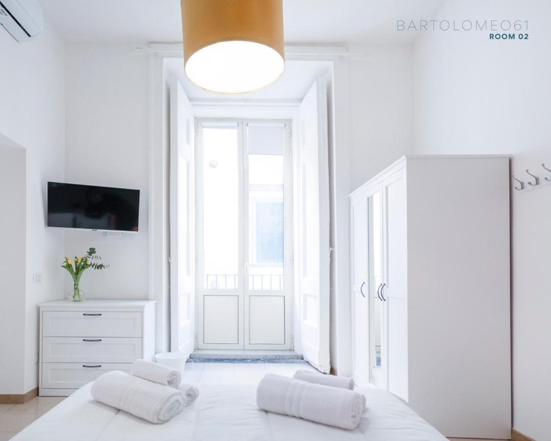 Bartolomeo 61 Apartment Napoli Bagian luar foto