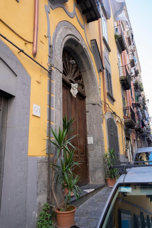 Bartolomeo 61 Apartment Napoli Bagian luar foto